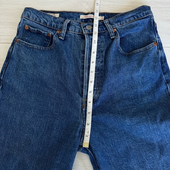 Levi’s Ribcage Straight Ankle Premium Denim Button Fly Jeans Medium Wash Sz 28 - Picture 8 of 10